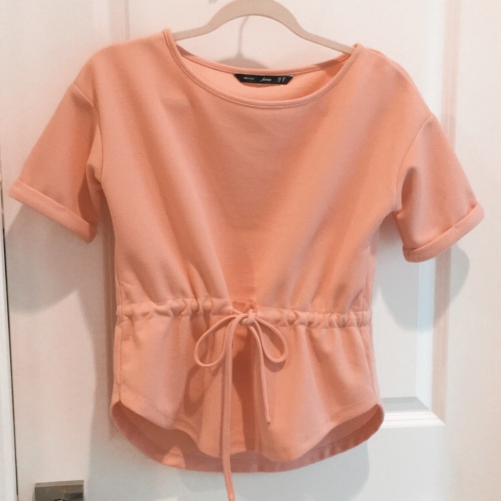 NWOT FORME BLOUSE